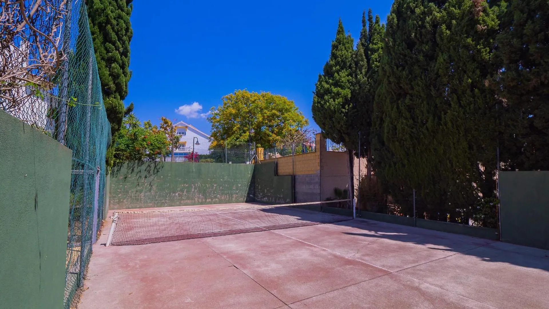 Cubo'S Townhouse Sierrezuela Villa Fuengirola Holiday home